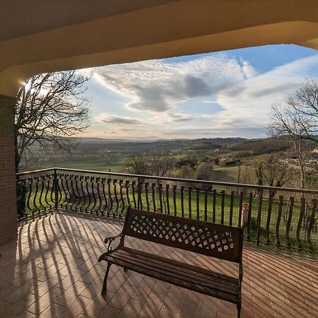 Villa Pacchini Poggio Mirteto Стая снимка