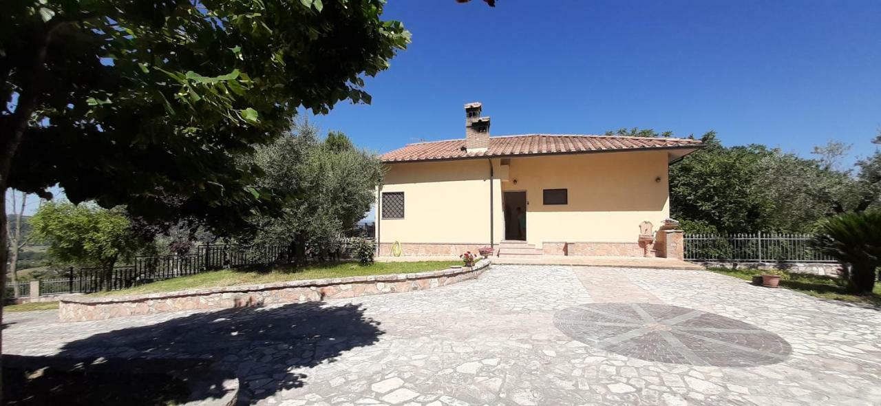 Villa Pacchini Poggio Mirteto Екстериор снимка