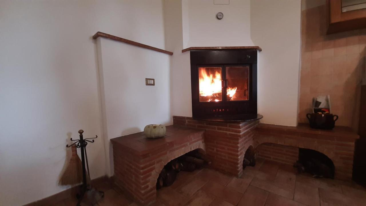 Villa Pacchini Poggio Mirteto Екстериор снимка